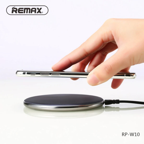 Remax Wireless Charger RP-W10 in Telebrands